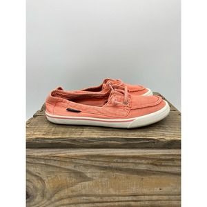 Coral Sperry’s size 8